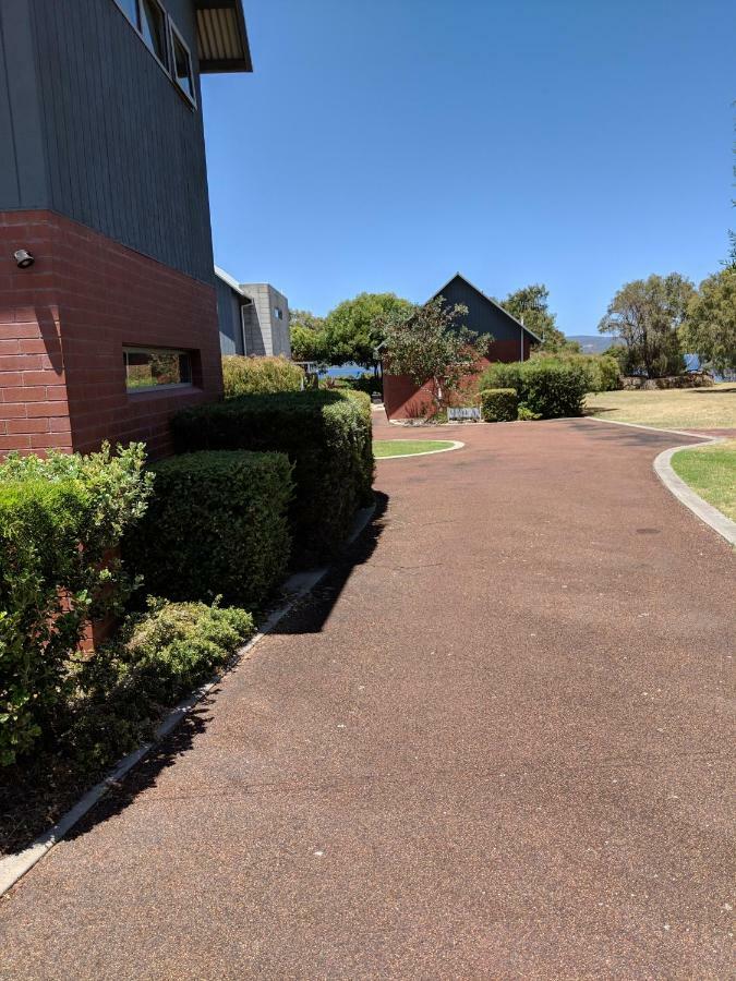 Hanover Bay Apartments アルバニー エクステリア 写真